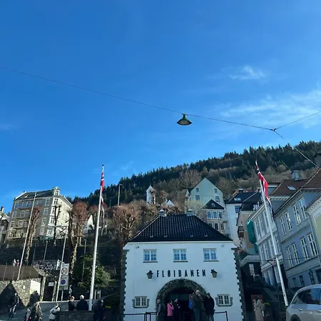 Charming Near Bryggen דירה *